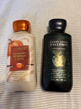 Bath & Body Works Marshmallow Pumpkin Latte - Candy Apple Body Lotion